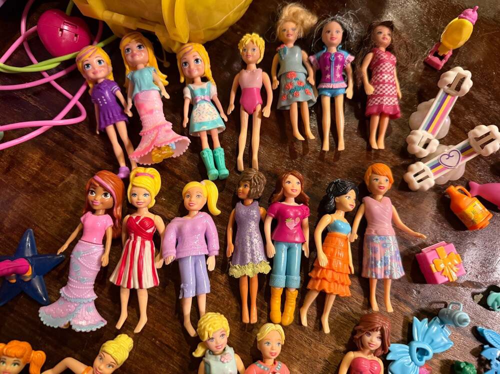 Massive Polly Pocket current, Vintage and Rooted Hair Dolls with Accessories